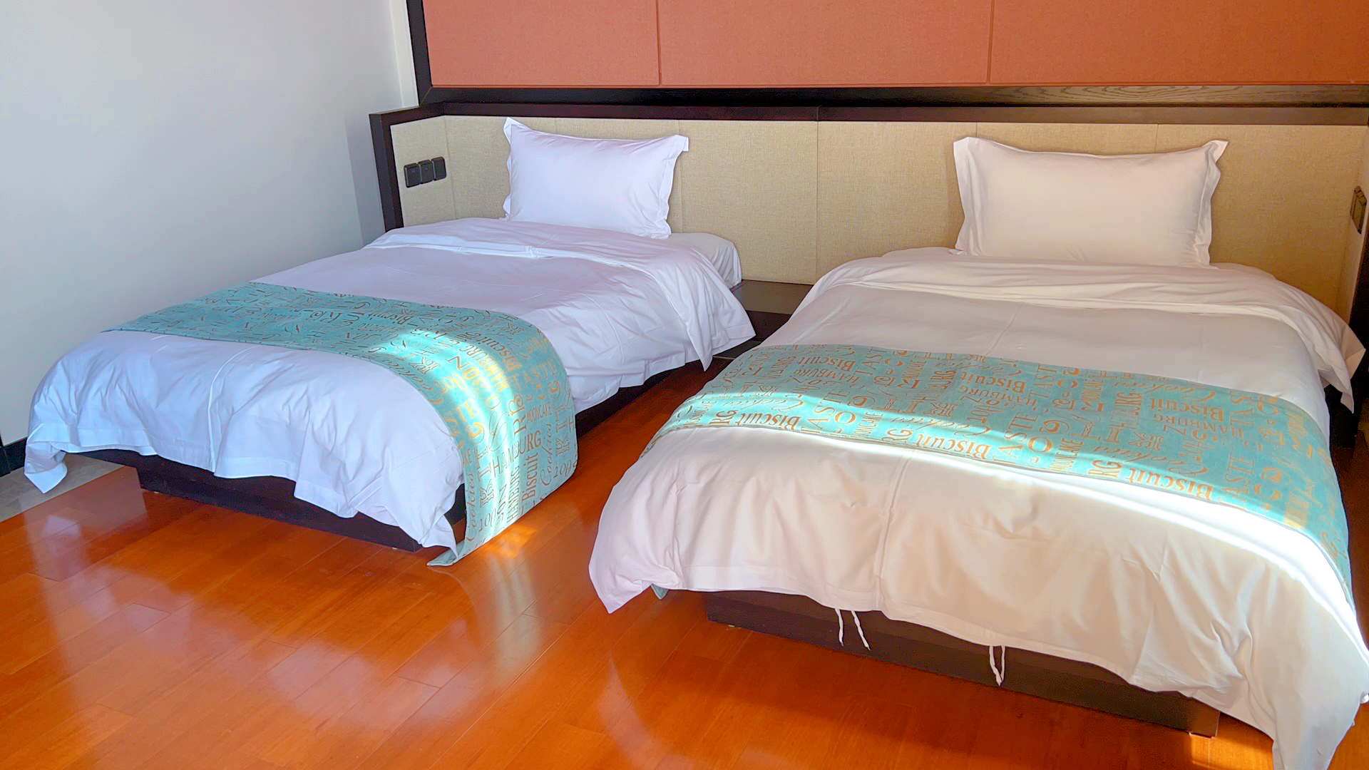 云享·庭院双卧亲子泳池别墅