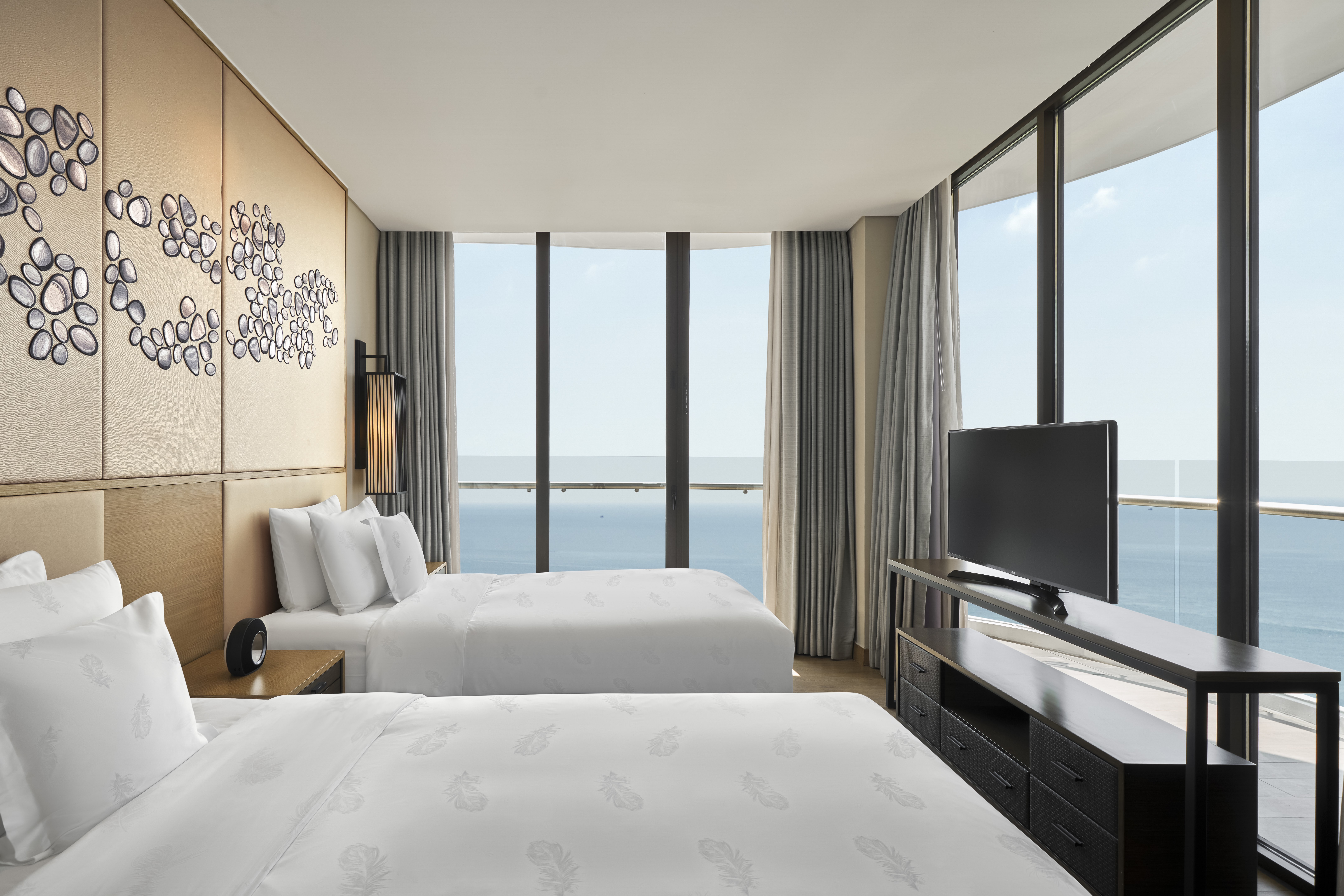 长滩景观公寓（2张特大床+双床）