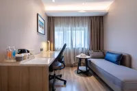 Atour Hotel