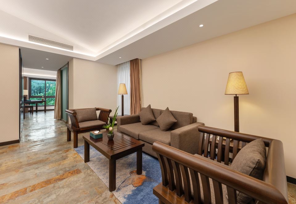 Narada Resort & Spa LiangzhuBusiness Suite