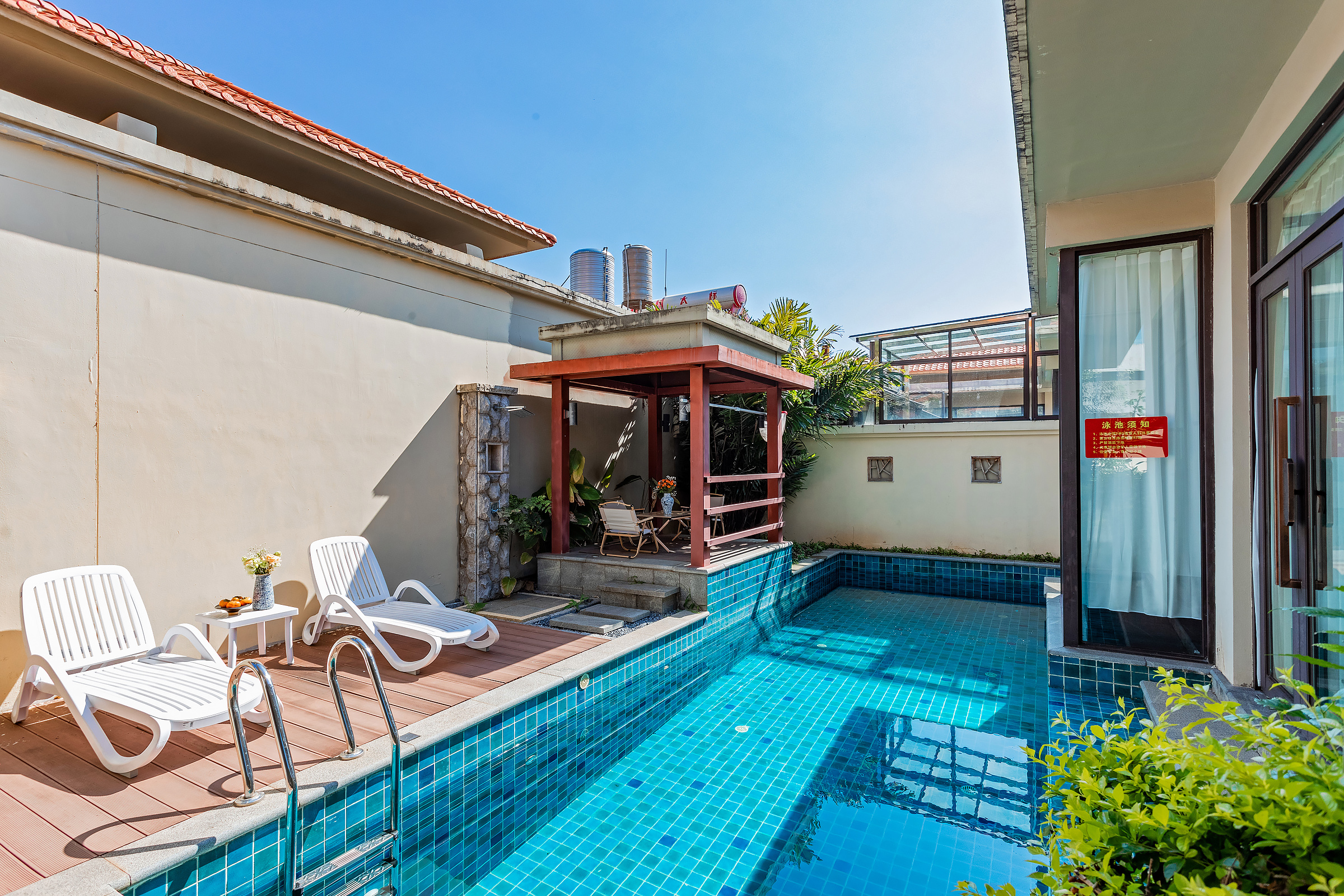 私家泳池别墅·一室一厅