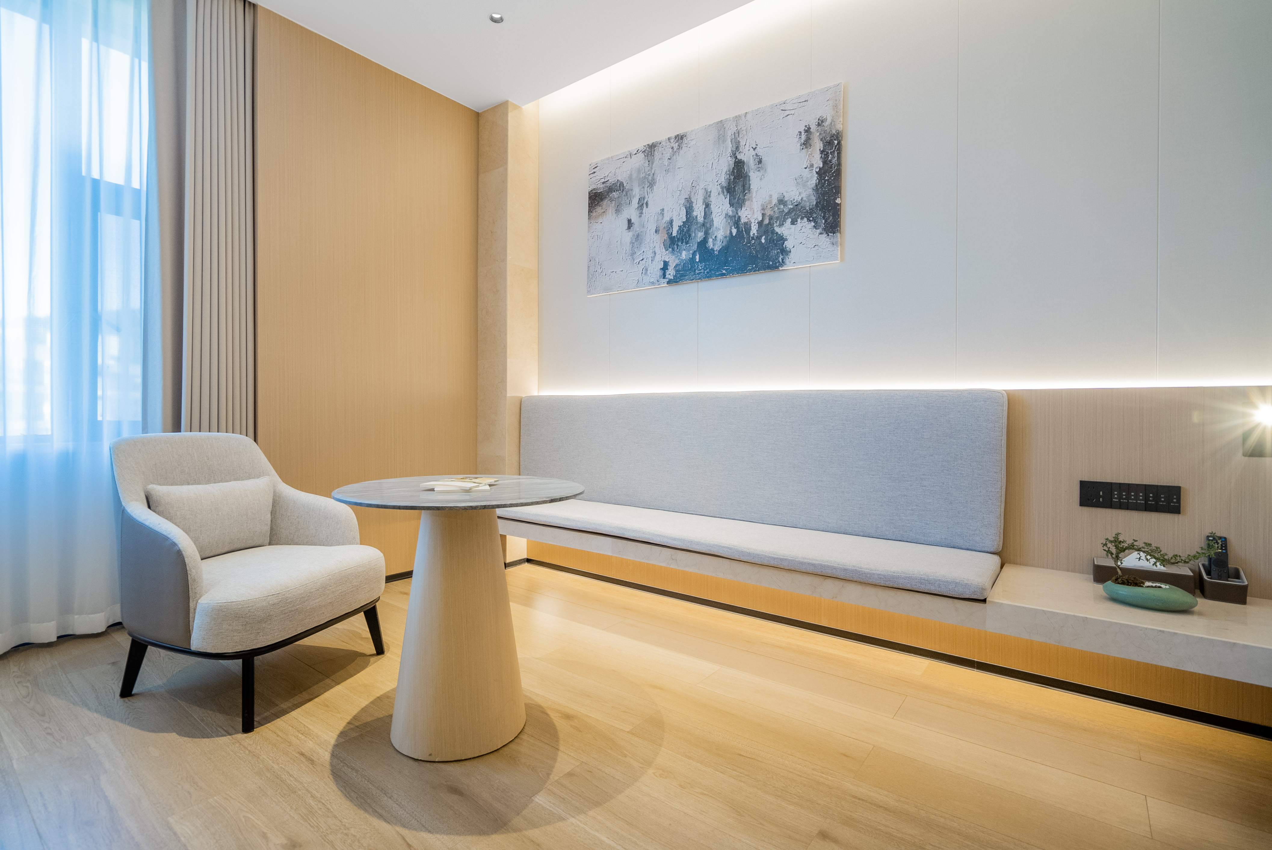 悅享-豪華大床房（助眠床墊+中央空調）