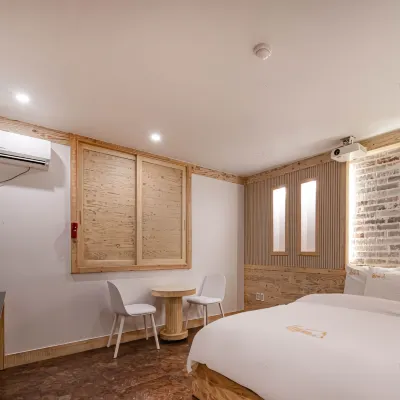 Daejeon Yuseong Paros Hotels near Yuseong-gu