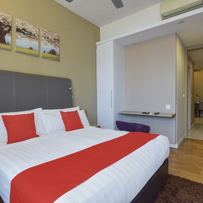 三卧室套房 - 雙子塔樓，享有泳池景緻 蘇珊娜武吉錫蘭套房公寓優惠