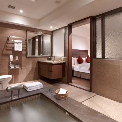 Jacuzzi Room