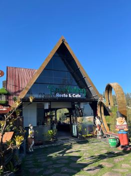 The Nature Bromo & Resort
