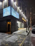 Carlton Hotel