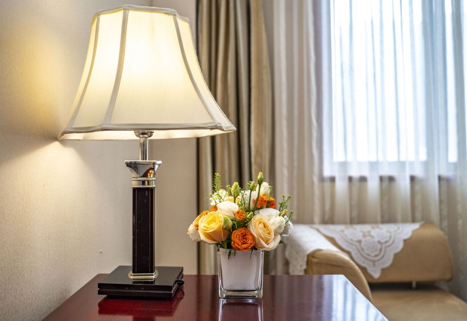 Tangcheng HotelNichang Feather Deluxe Double Bed Room