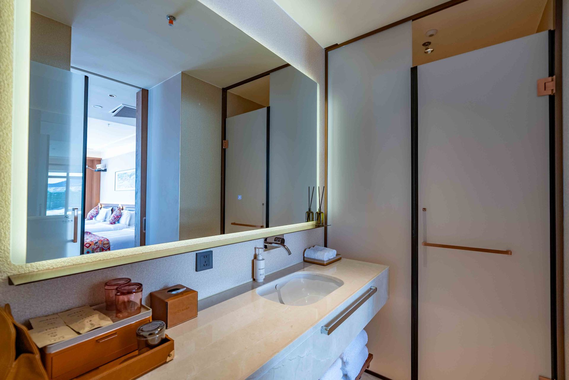 Panoramic Mountain View Triple Room