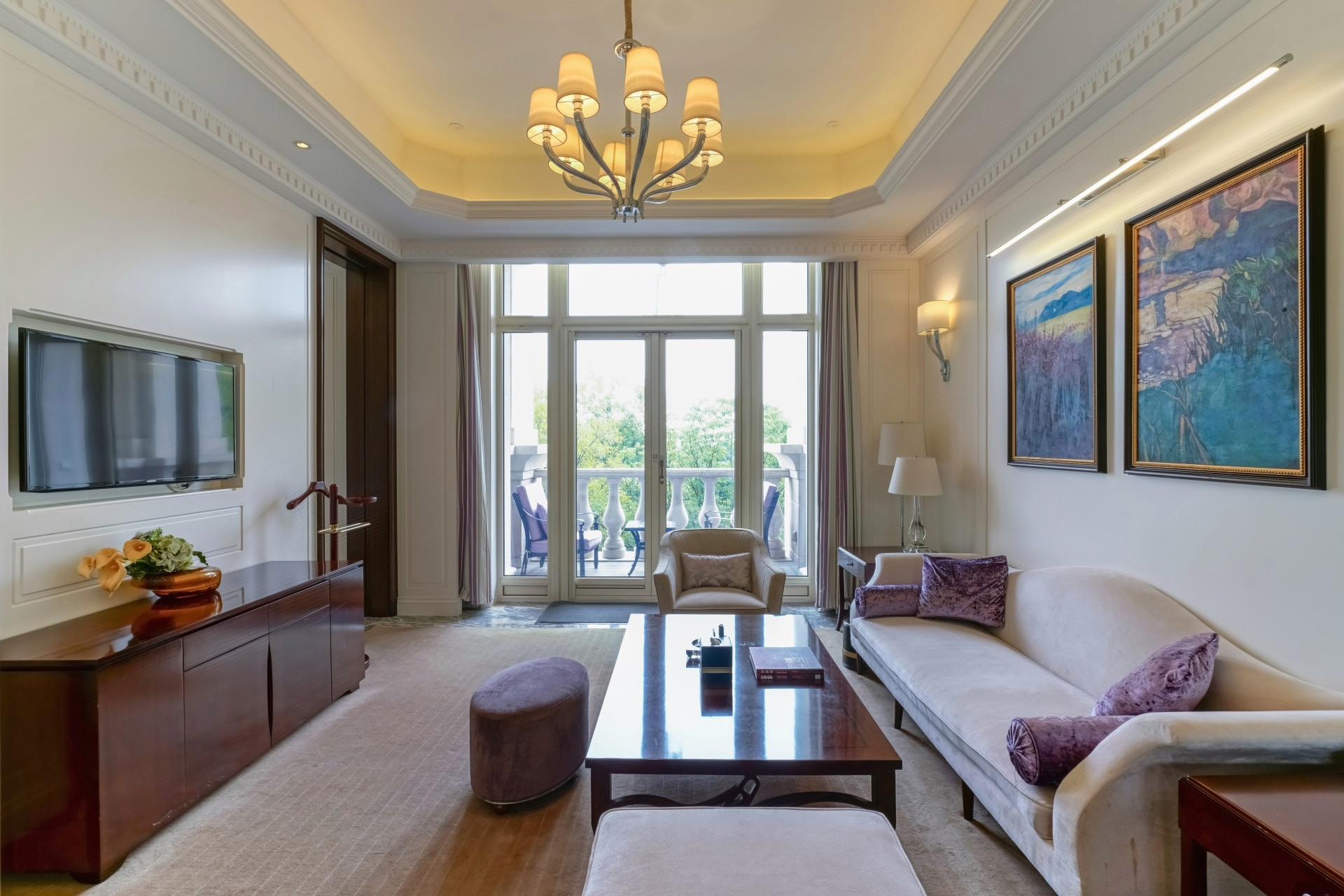 加床园景家庭阳台套房