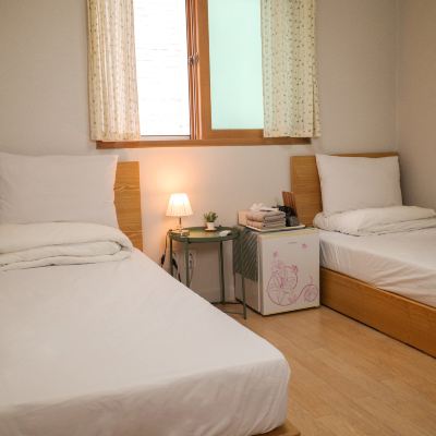 雙床房 斯塔利亞青年旅館-僅限外國人入住優惠