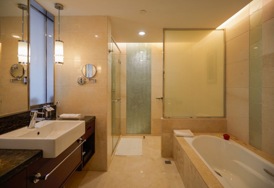 樂享雙床房（AR影音眼鏡）