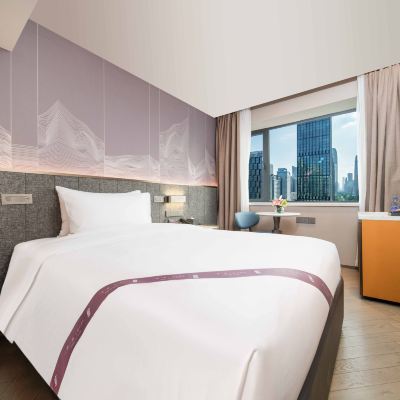 心悦經典大床房（無線充電+智能客控+電動離簾） 廣州珠江新城琥珀東方酒店優惠