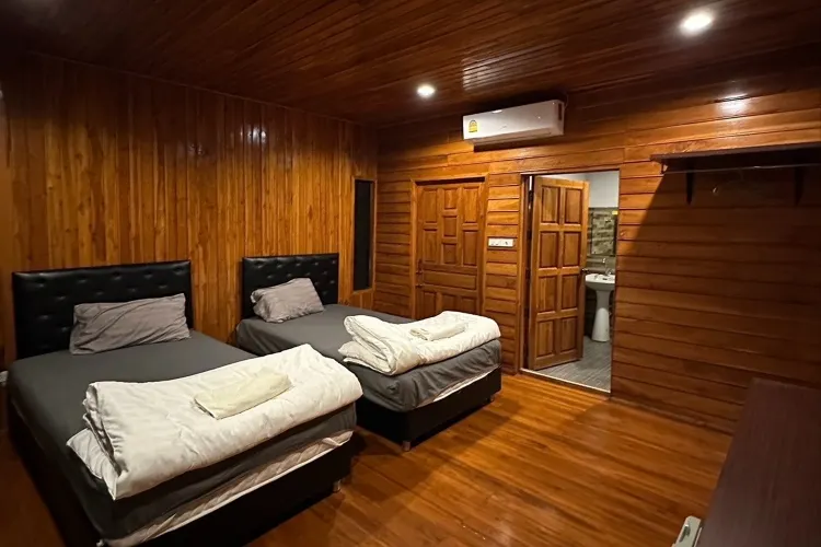 วิลล่าไม้เตียงเดี่ยว 2 เตียง