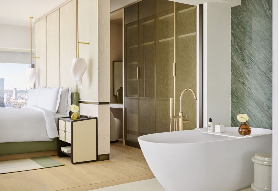 Hotel Arts BarcelonaHorizon, 1 Bedroom Suite, 1 King, Seafront