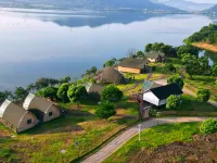 Star Island Homestay Hotels in Xiajiang County