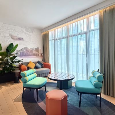 舒適園景大床房（帶大客廳和落地窗） 深圳南山科技園希爾頓歡朋酒店優惠