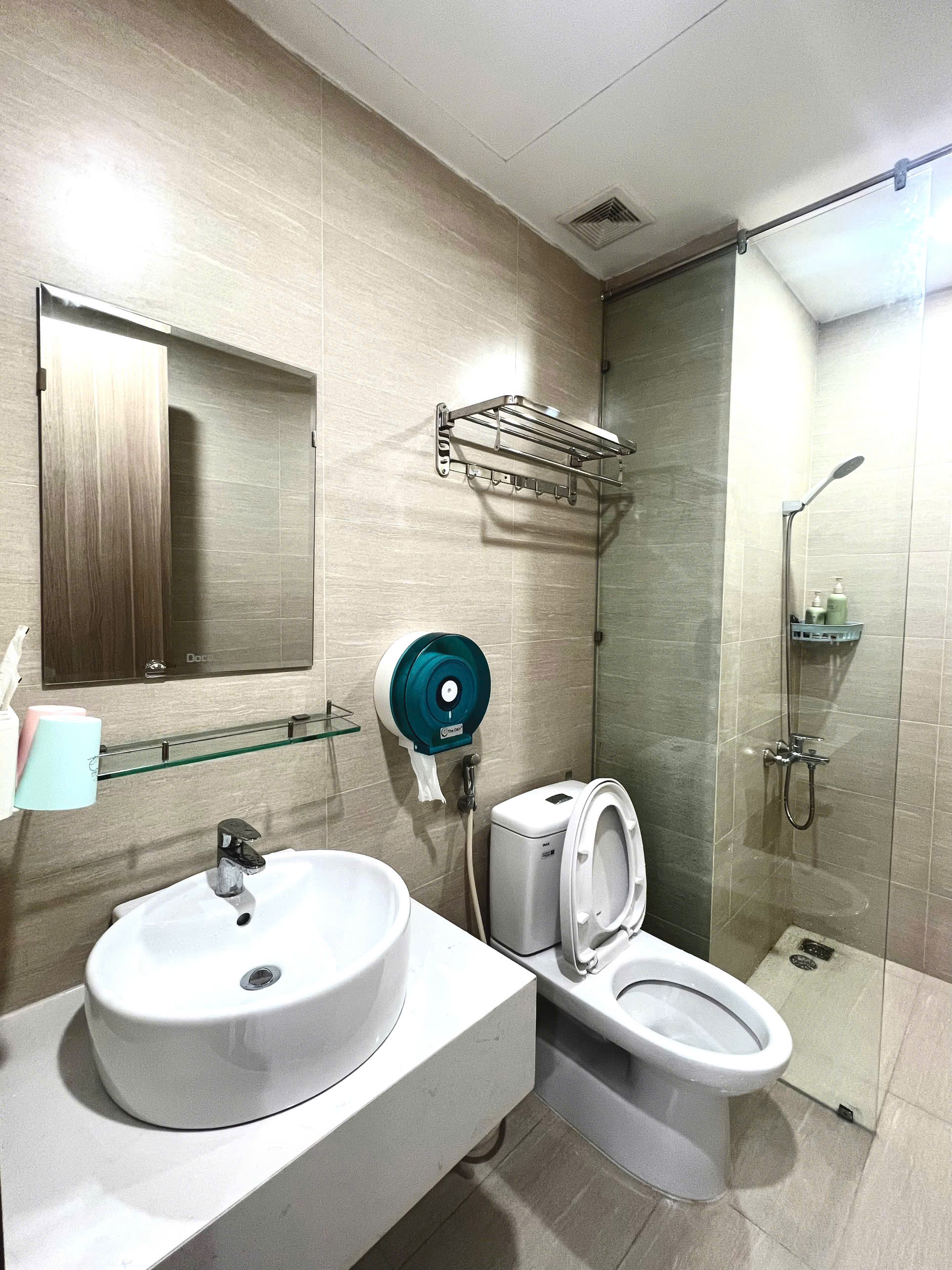 兩臥室陽臺公寓，城景+泳池