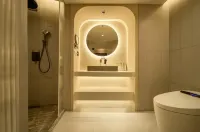 โรงแรมบ่อน้ำพุร้อนส่วนตัวยุนซั่ว ไฮสกาย (สถานีรถไฟฟ้าถนนซ่งหัว ไวท์เฮาส์ หัวกั๋วยวน) โรงแรมใน