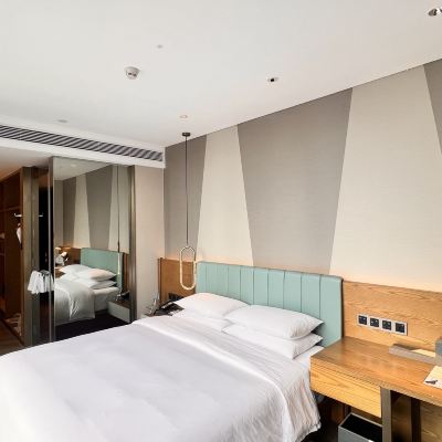 遇·春早大床房 深圳迪富飯店優惠