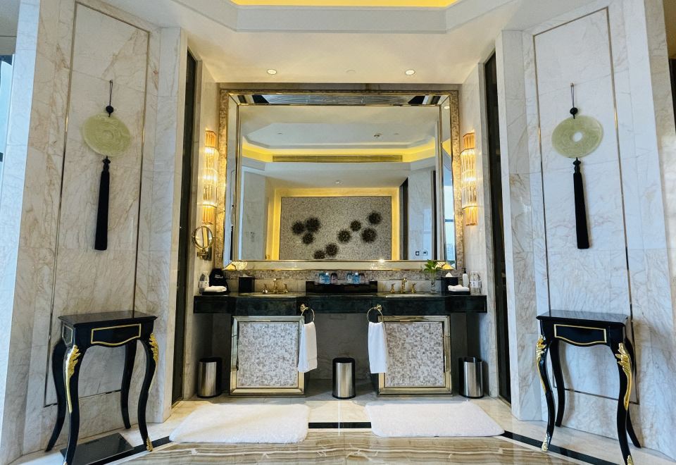 总统套房（独立会客厅+吧枱+超大衣帽间+书房）