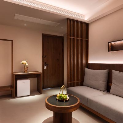 序語家庭套房 I Nespresso膠囊機+杜拉維特潔具+雙臥室 川行隱裡飯店（成都寬窄巷子店）優惠