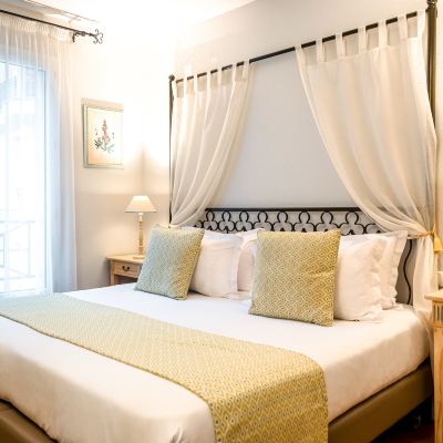 Standard Double Room Villa Alessandra Paris Promo Code