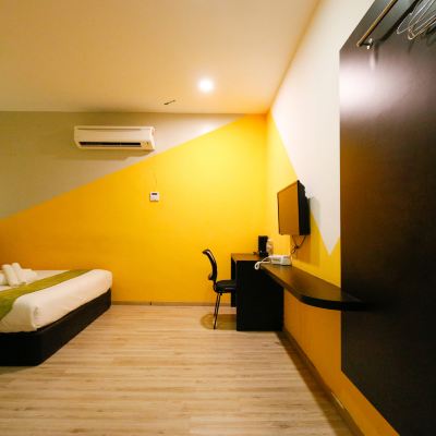 Suite Mewah Kupon Golden Roof Hotel Sunway Perak