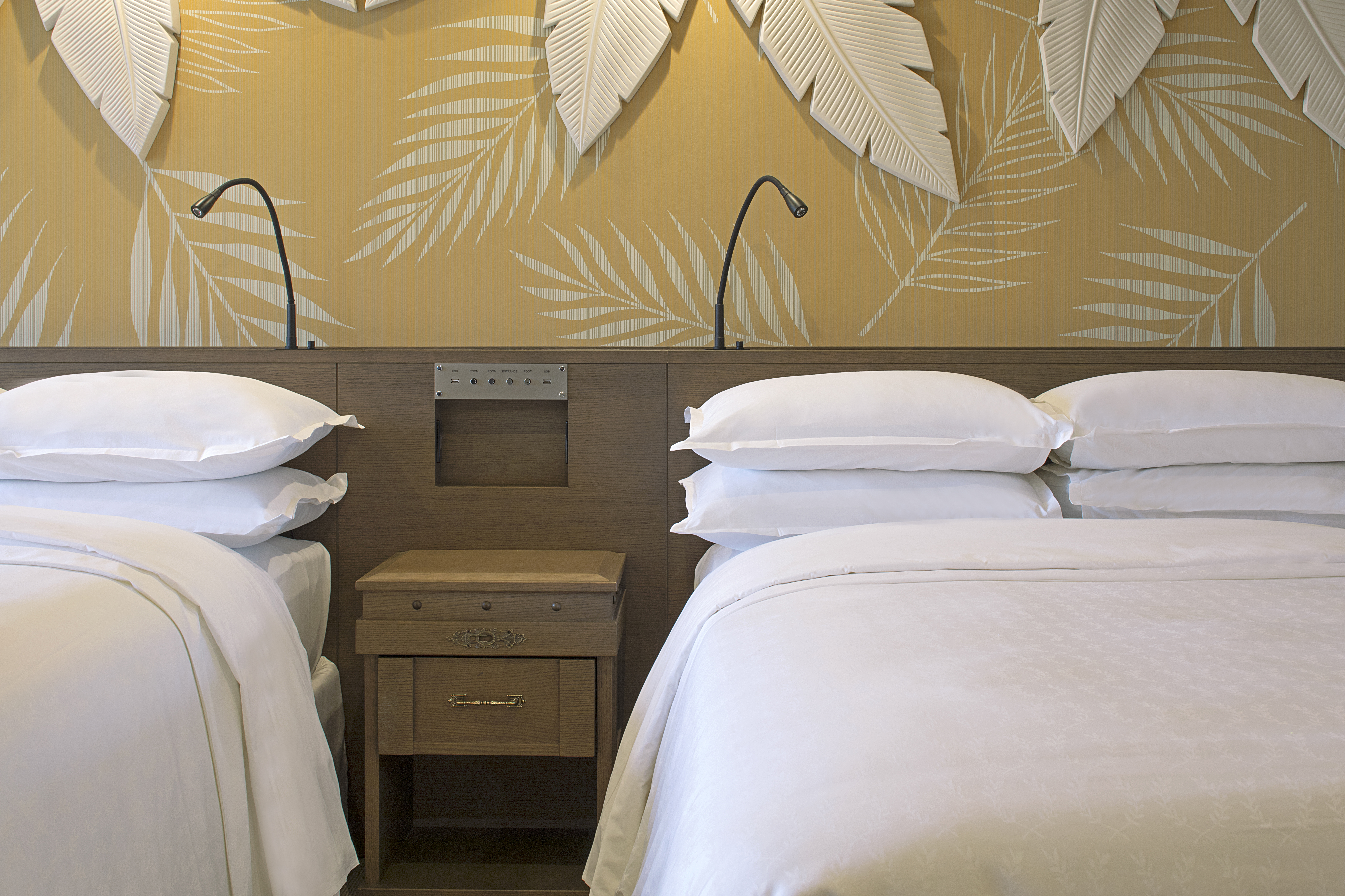 公园翼四张床房