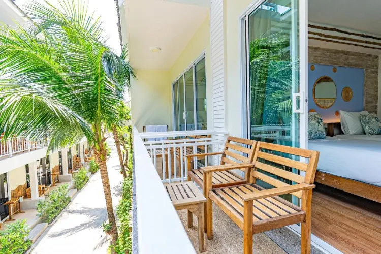 ห้องดีลักซ์ดับเบิล (AB2)