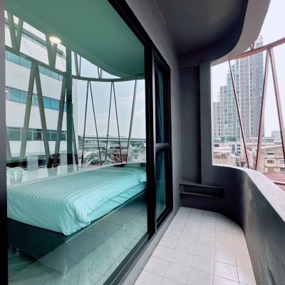 超豪華陽台雙床間 14 Sathorn飯店優惠