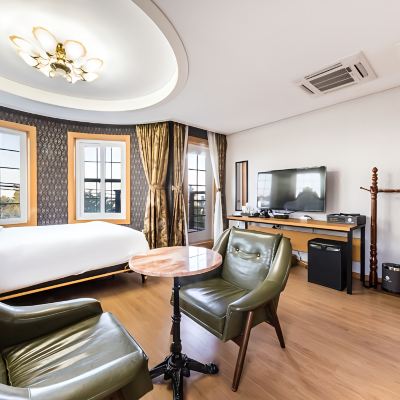 로얄 디럭스룸 Gangneung Gyeongpodae La Mer Hotel 쿠폰