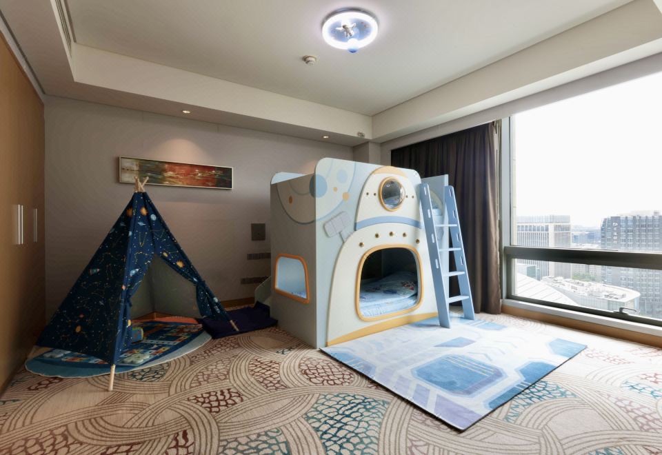 三居室航天飞船亲子主题房