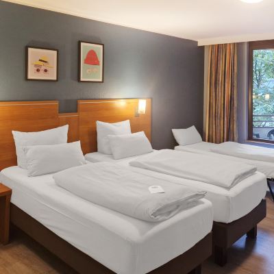 1 Bedroom Suite With Kitchen Area And Gardenview Acora Bochum Living the City Promo Code