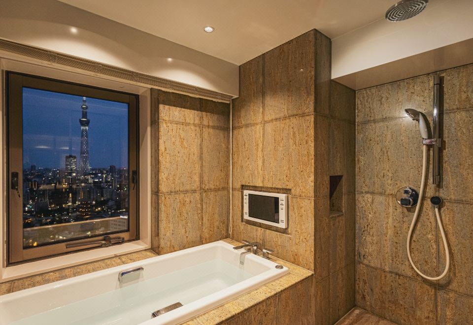 行政淺草套房晴空塔側