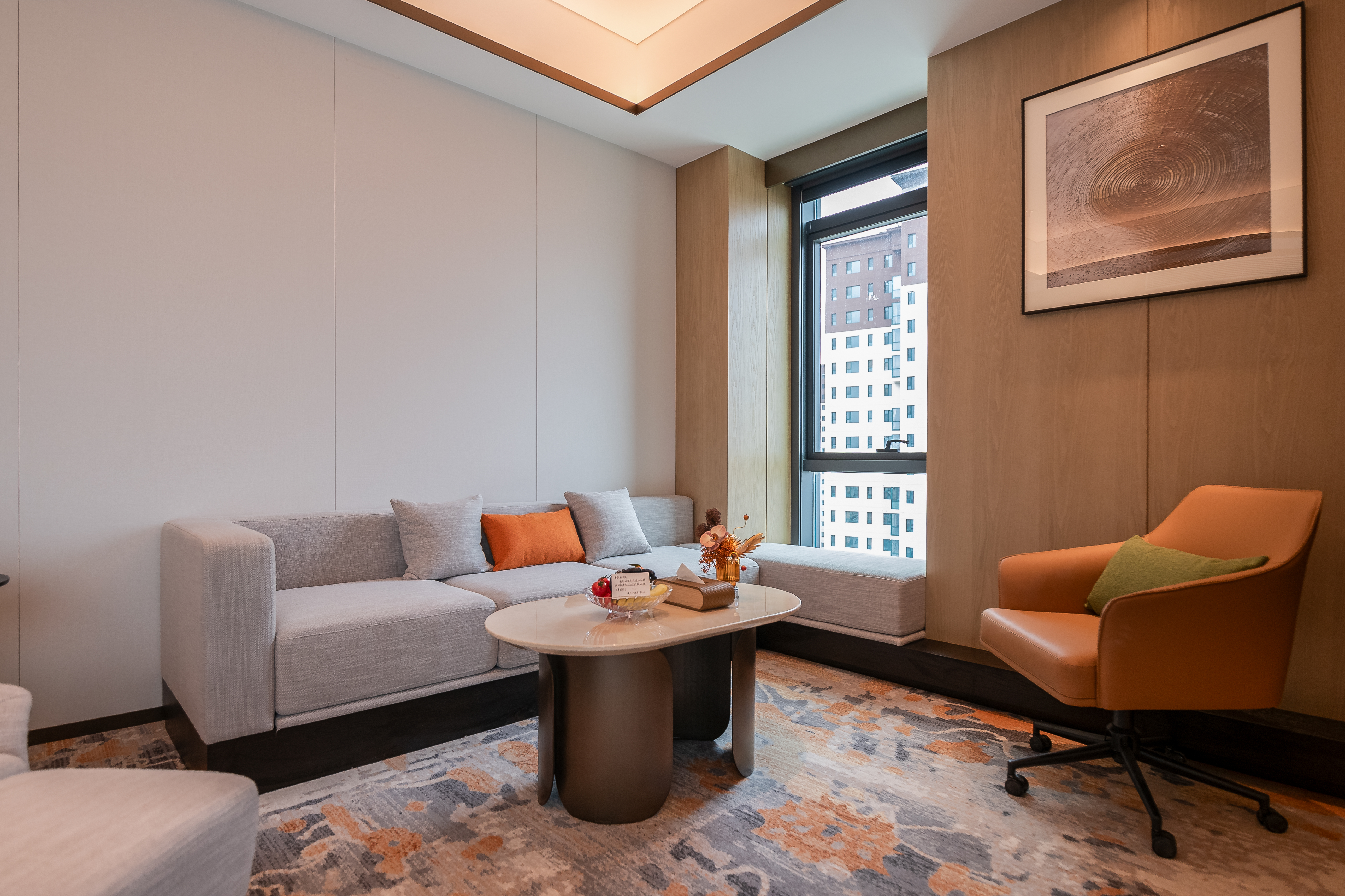 欢娱假日套房[观璀璨夜景+静宁会客厅]