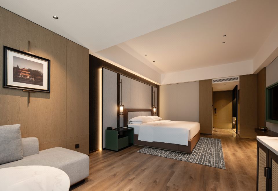 豪華大床房【超大陽台落地窗+絕美視野】