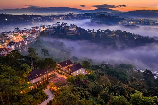 Signature The Valley Retreat, a brand of Modern Village Lifestyle