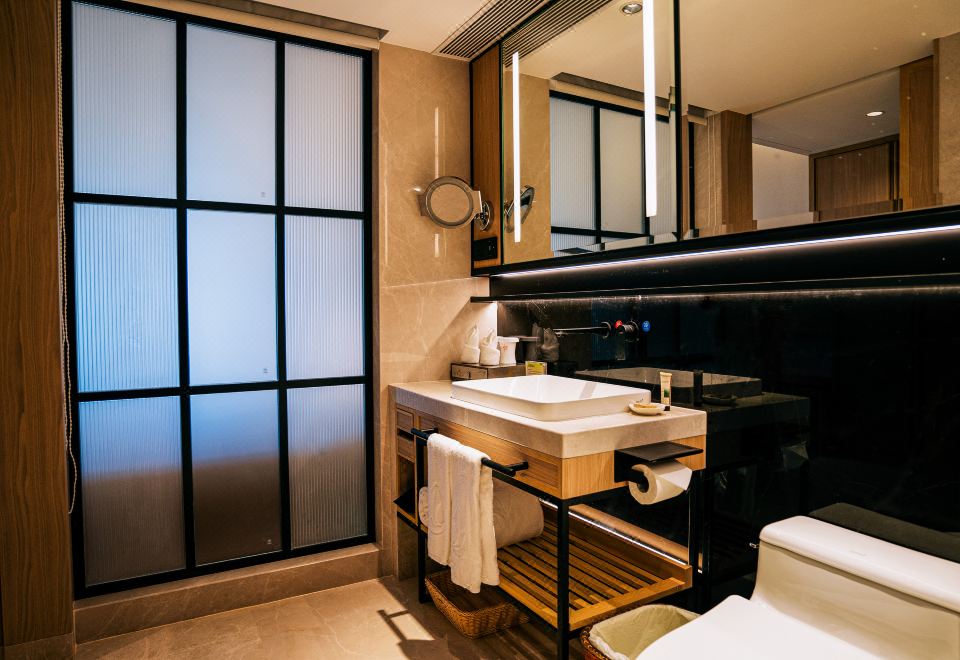 高级流溪河畔双床房?新装简欧风&阳台私享一线山河景观