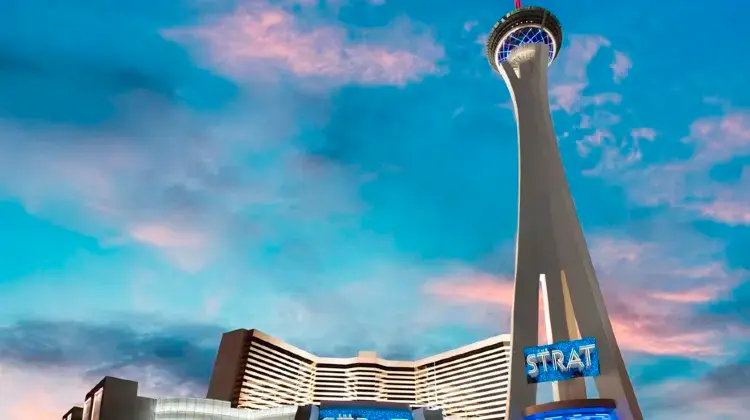 ザ ストラット ホテル、カジノ＆タワー 外観