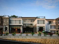 Fengkai Hejiang Bieyuan Homestay Hotels in Fengkai County