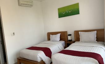 Grandpa Guest House - Housity