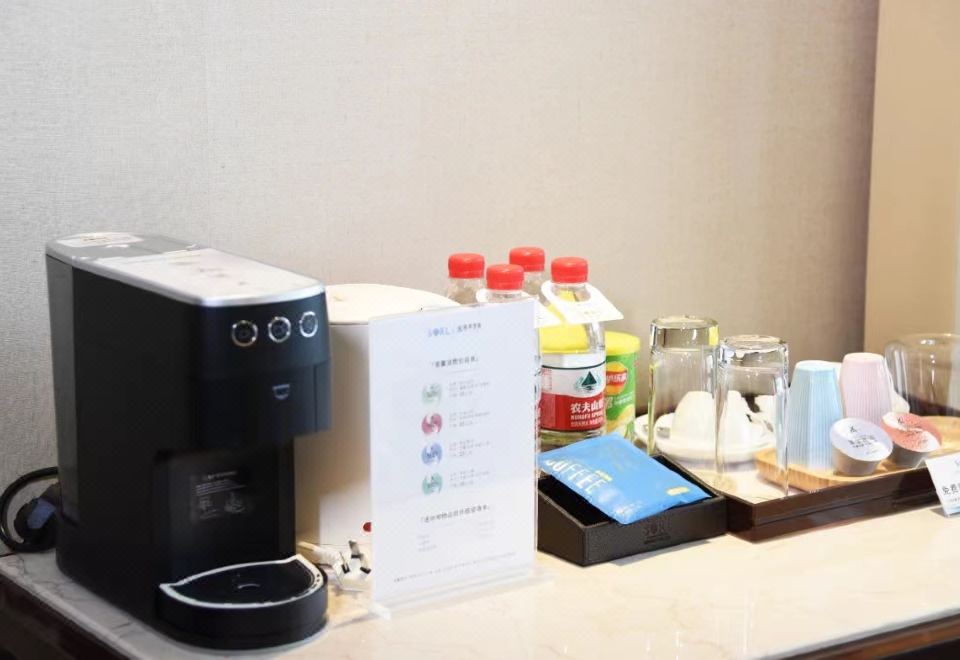 江景行政大床房（智能萃茶機+ROCA智能馬桶墊圈）