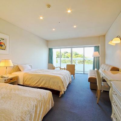 【禁煙】スタンダードツイン4名定員内風呂あり 大江戸温泉物語　ホテルレオマの森 クーポン