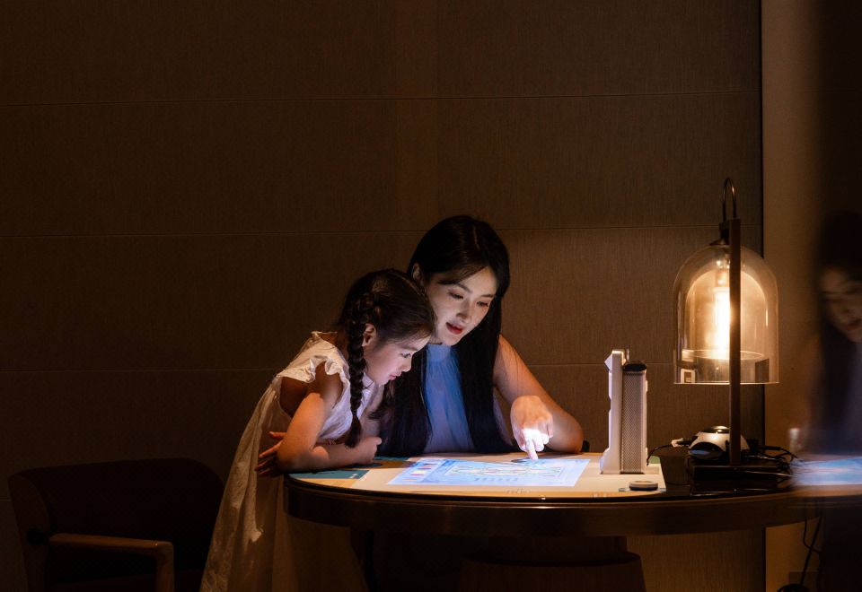 龙境探秘·亲子互动主题大床房（180°海上日出）