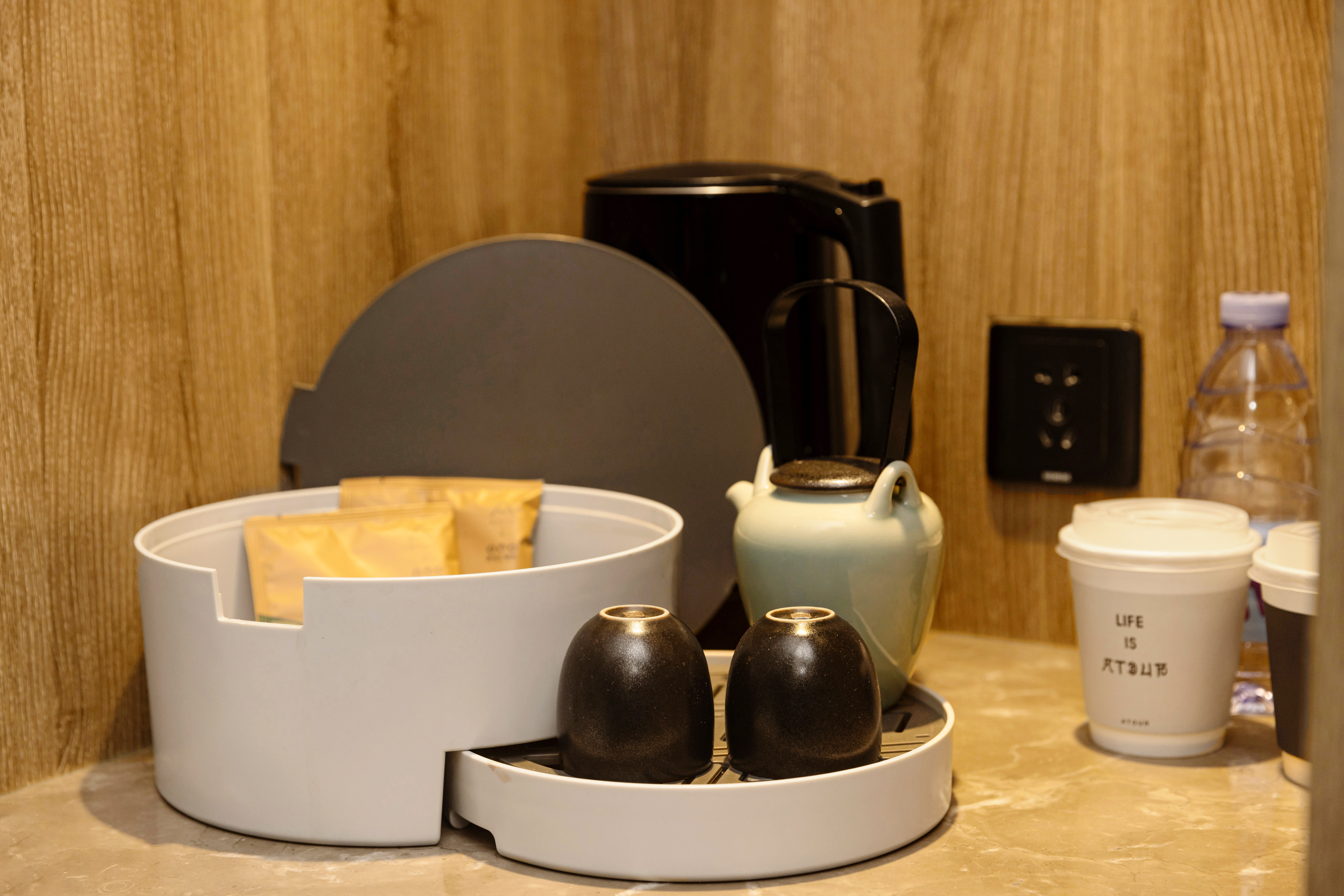 几木景观双床房（深睡PRO枕+LaiFen吹风+小冰箱+浴袍）