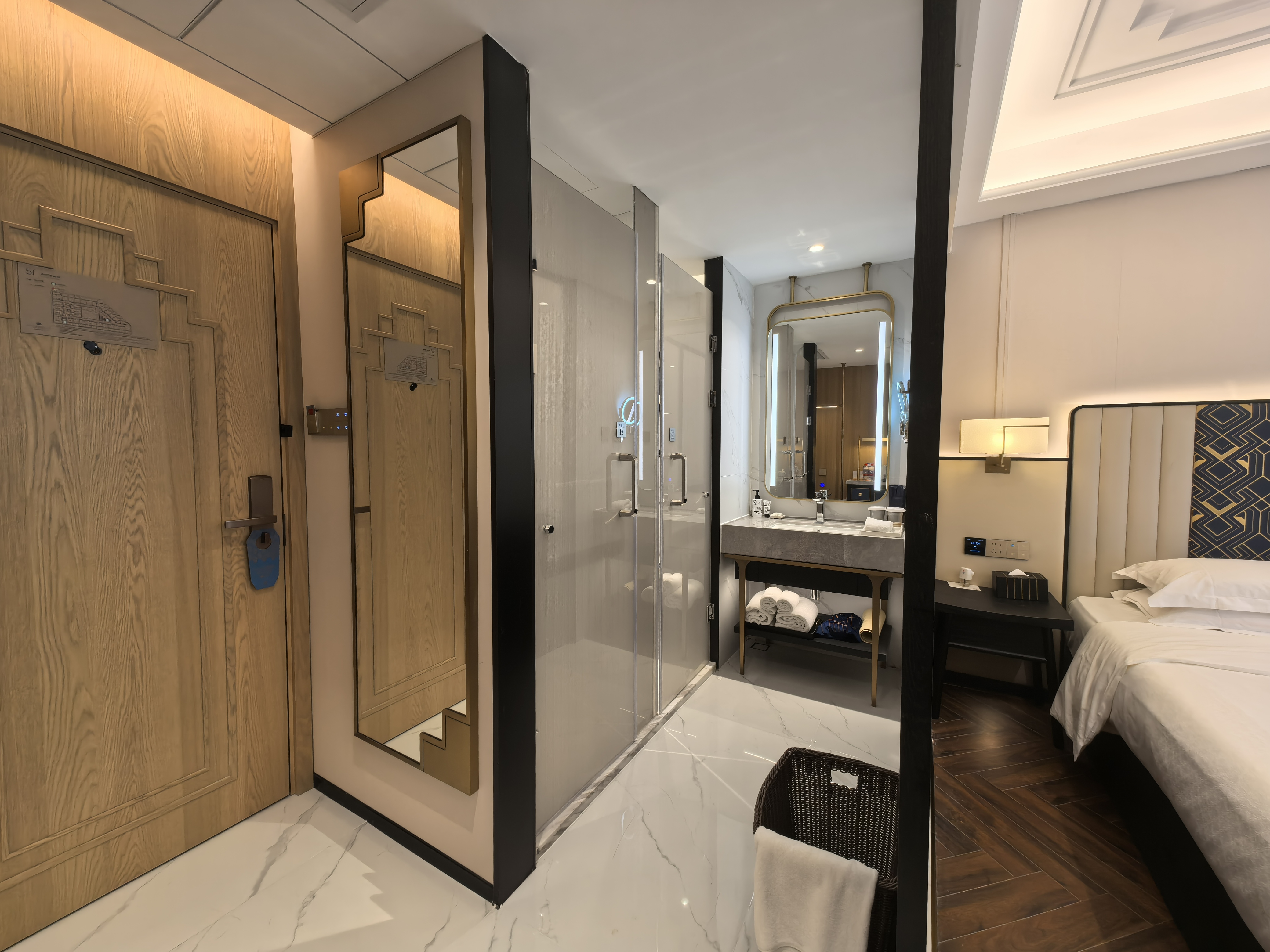 行政尊享双床房（智能设备-防蟎床垫-茶具）