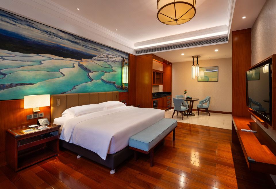 豪華温泉大床房丨湖景丨獨立泡池丨艾草+生薑葯浴包