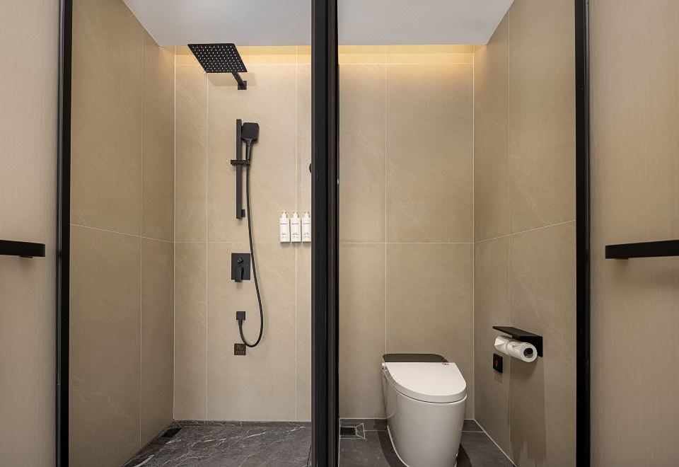 Ginco Hotel UrumqiSuperior Big Bed Room