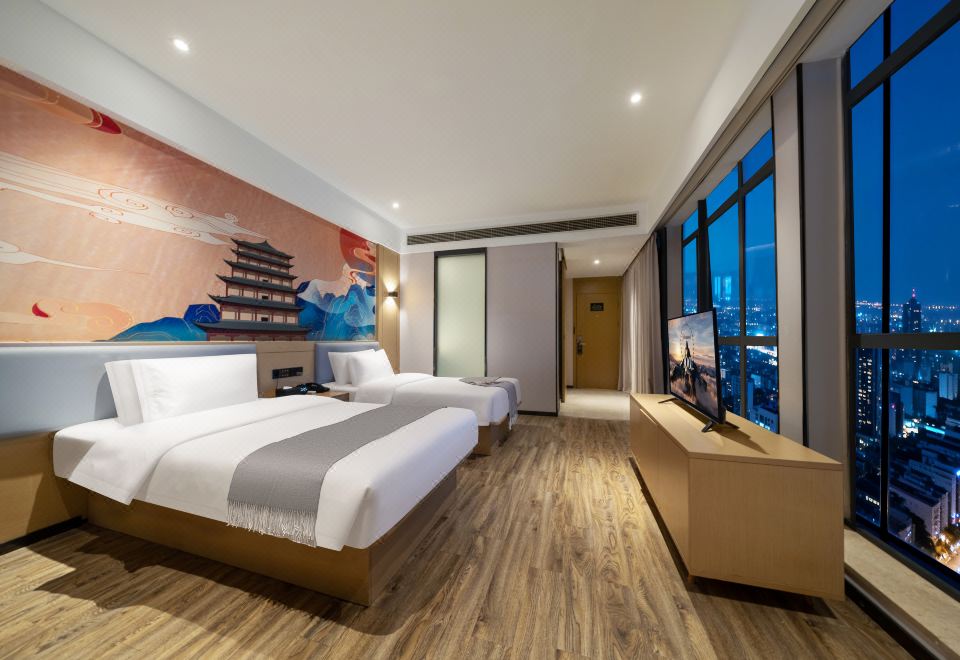 设计师优享双床房（智能客控+落地大窗+遮光窗帘）